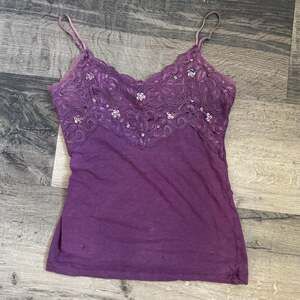 Purple Lace and Sequin Embellished Spaghetti Strap Camisole Tank Top